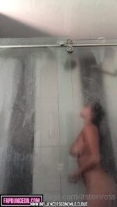 Itstoriross Slut Bimbo Big Ass American Curvy Body Bisexual